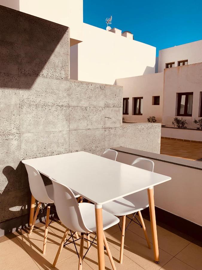 La Casa Roja Daire Puerto Calero Dış mekan fotoğraf