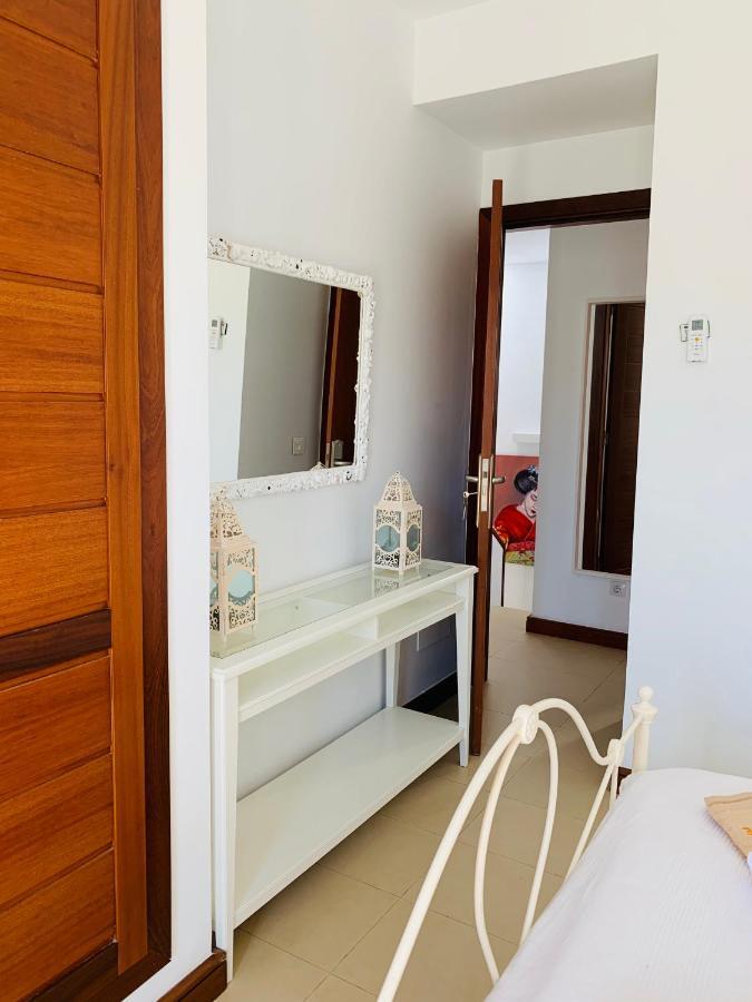 La Casa Roja Daire Puerto Calero Dış mekan fotoğraf